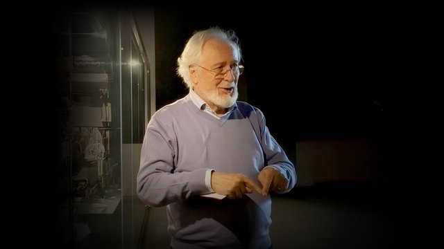Un paseo por el Museo de Camaron con Enrique Montiel